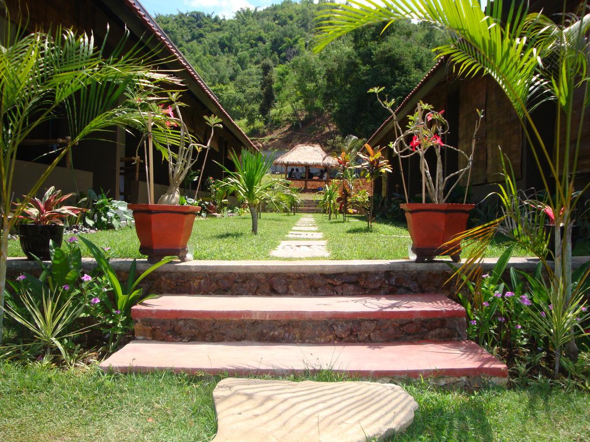 Relaxing Homestay Kuta  Exteriör bild