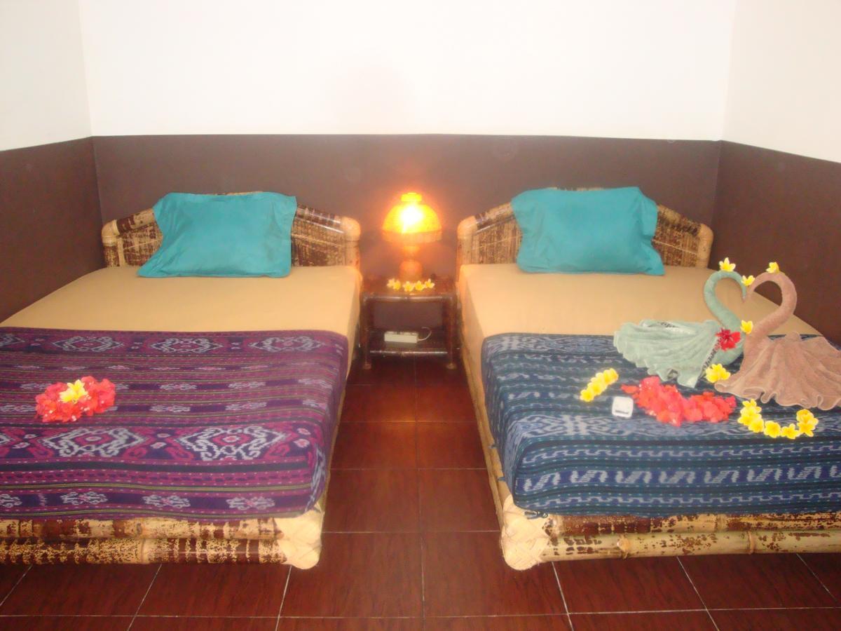 Relaxing Homestay Kuta  Exteriör bild