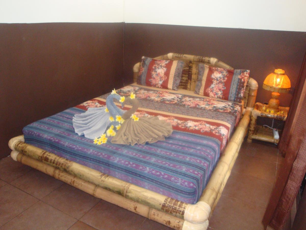 Relaxing Homestay Kuta  Exteriör bild